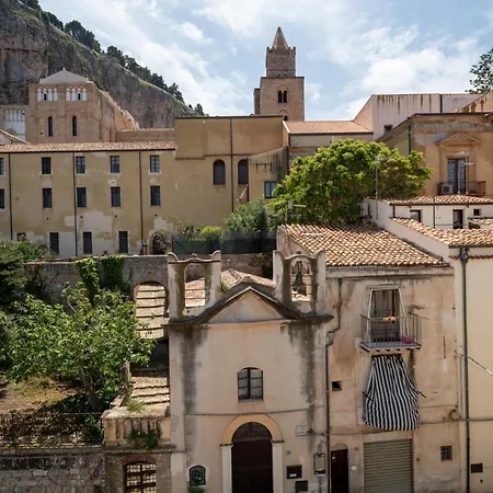 Maison Odile Cefalù